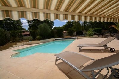 /international/fr/la-couronne-charente-310101388480/?lang=es
