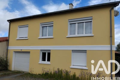 /international/fr/combrand-charente-310108591753/
