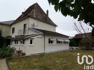 /international/fr/luzeret-centre-val-de-loire-310099778648/
