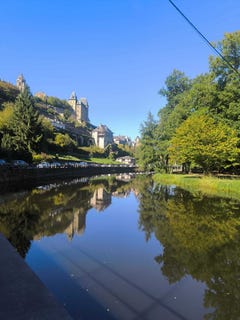 /international/fr/uzerche-limousin-310109950175/