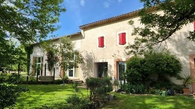 /international/fr/castres-midi-pyrenees-310101534130/