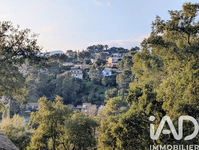 /international/fr/pierrefeu-du-var-provence-alpes-cote-d-azur-310106605128/