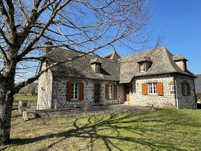 /international/fr/taussac-languedoc-roussillon-310108482334/