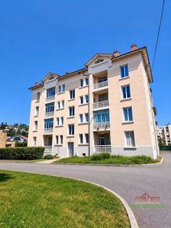 /international/fr/48-rue-de-la-convention-vienne-rhone-310108406239/