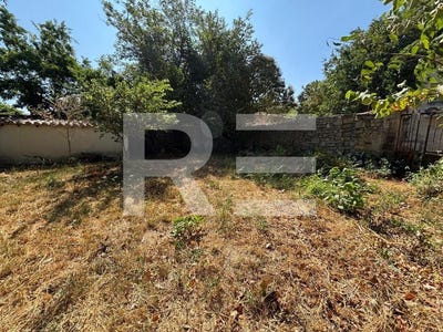/international/fr/manduel-languedoc-roussillon-310119925667/