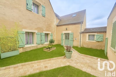 /international/fr/perche-en-noce-upper-normandy-310096403023/