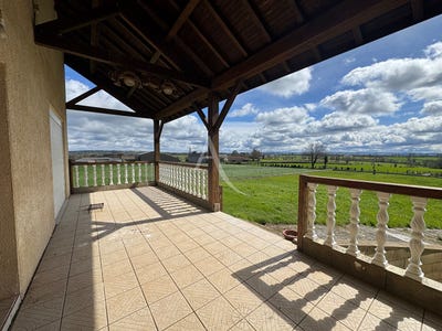 /international/fr/valence-d-albigeois-midi-pyrenees-310107009530/