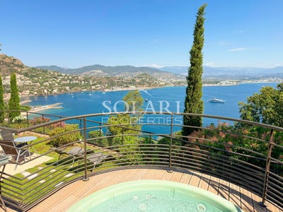 /international/fr/theoule-sur-mer-provence-alpes-cote-d-azur-310108527174/