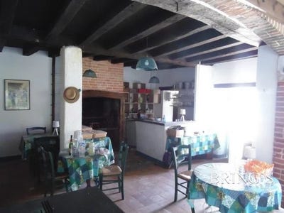 /international/fr/larcay-centre-val-de-loire-310106067072/