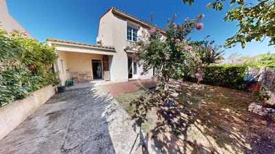 /international/fr/caux-et-sauzens-languedoc-roussillon-310119971215/