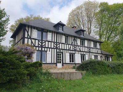 /international/fr/pont-audemer-upper-normandy-310106109607/