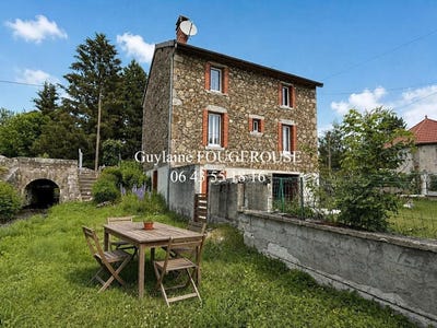 /international/fr/saint-antheme-auvergne-310109097108/