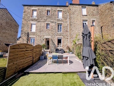 /international/fr/fougeres-brittany-310107671968/