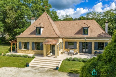 /international/fr/varennes-aquitaine-310108953539/