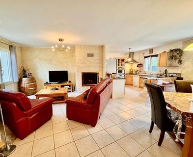 /international/fr/saincaize-meauce-burgundy-310109097515/?lang=de