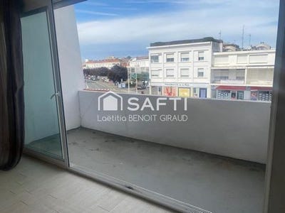 /international/fr/royan-charente-310105774019/