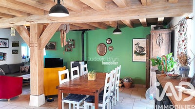 /international/fr/sougeres-en-puisaye-burgundy-310107361287/