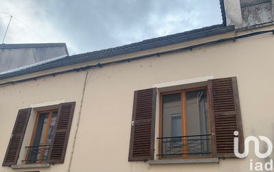 /international/fr/la-ferte-sous-jouarre-ile-de-france-310097548773/