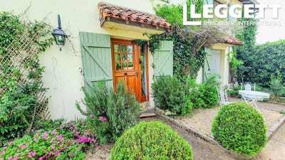 /international/fr/genouille-charente-310099312683/