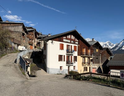 /international/fr/montagny-burgundy-310108618679/