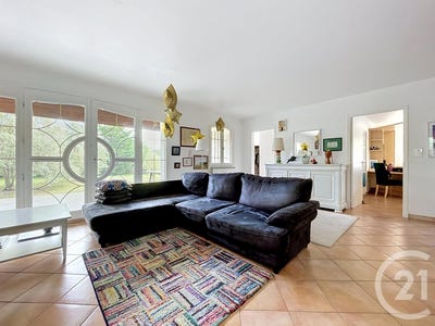 /international/fr/bagnols-sur-ceze-languedoc-roussillon-310108278496/