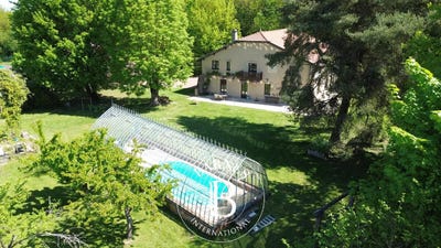 /international/fr/courcelles-chaussy-lorraine-310107773727/