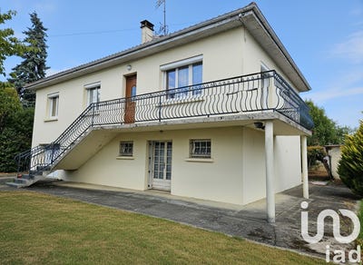 /international/fr/jonzac-charente-310102248303/