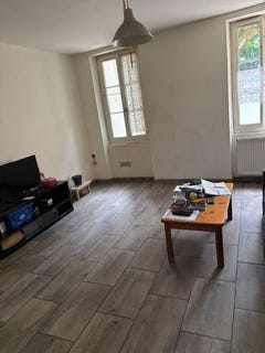 /international/fr/villeneuve-la-guyard-burgundy-310108943470/
