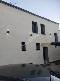 /international/fr/lessard-en-bresse-burgundy-310105996992/
