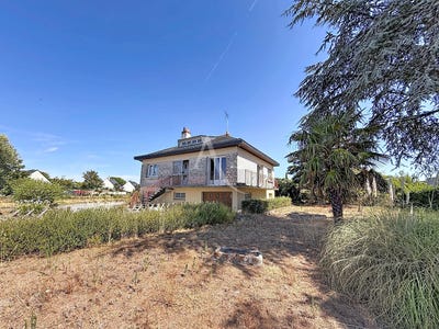 /international/fr/verrieres-en-anjou-pays-de-la-loire-310109711287/