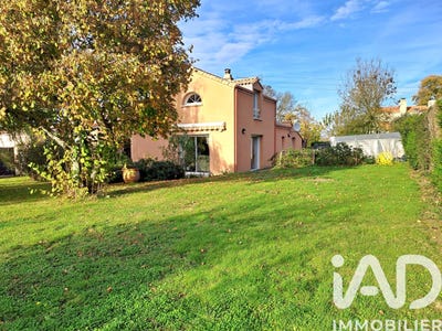 /international/fr/divatte-sur-loire-pays-de-la-loire-310103614750/