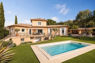 /international/fr/la-capelle-et-masmolene-languedoc-roussillon-310107678813/