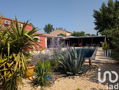 /international/fr/morieres-les-avignon-provence-alpes-cote-d-azur-310100538220/
