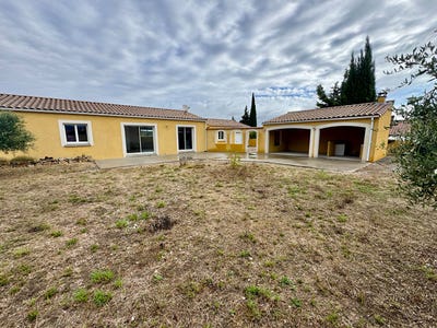 /international/fr/limoux-languedoc-roussillon-310104467490/