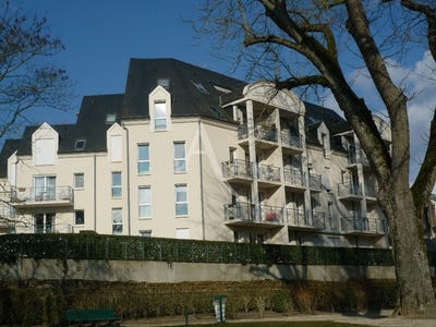 /international/fr/romorantin-lanthenay-centre-val-de-loire-310108950428/
