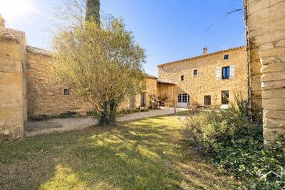 /international/fr/grignan-rhone-310109100465/?lang=de