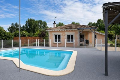 /international/fr/houeilles-aquitaine-310107922280/