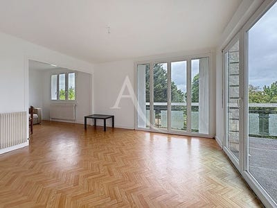 /international/fr/chateau-gontier-pays-de-la-loire-310108110717/