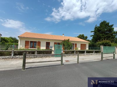 /international/fr/barbezieux-saint-hilaire-charente-310098894686/?lang=it