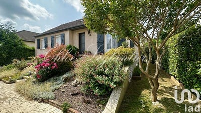 /international/fr/ormesson-sur-marne-ile-de-france-310100236304/