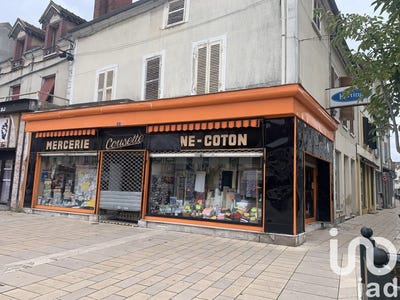 /international/fr/montereau-fault-yonne-ile-de-france-310097259912/