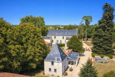 /international/fr/chinon-centre-val-de-loire-310102044973/