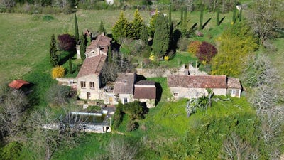/international/fr/belves-aquitaine-310107256251/