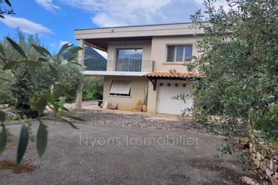 /international/fr/nyons-rhone-310099656962/