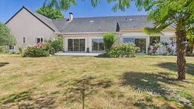 /international/fr/le-poinconnet-centre-val-de-loire-310108941958/