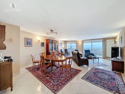 /international/fr/evian-les-bains-rhone-310108004699/