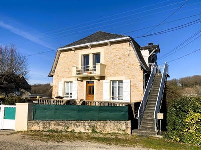 /international/fr/terrasson-lavilledieu-aquitaine-310104086416/