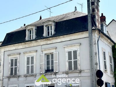 /international/fr/bourges-centre-val-de-loire-310100759994/