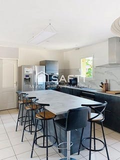/international/fr/val-de-virvee-aquitaine-310100877959/?lang=zh-tw