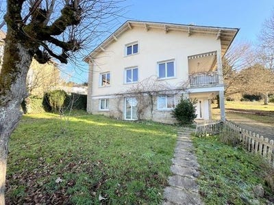 /international/fr/uzerche-limousin-120096903513/